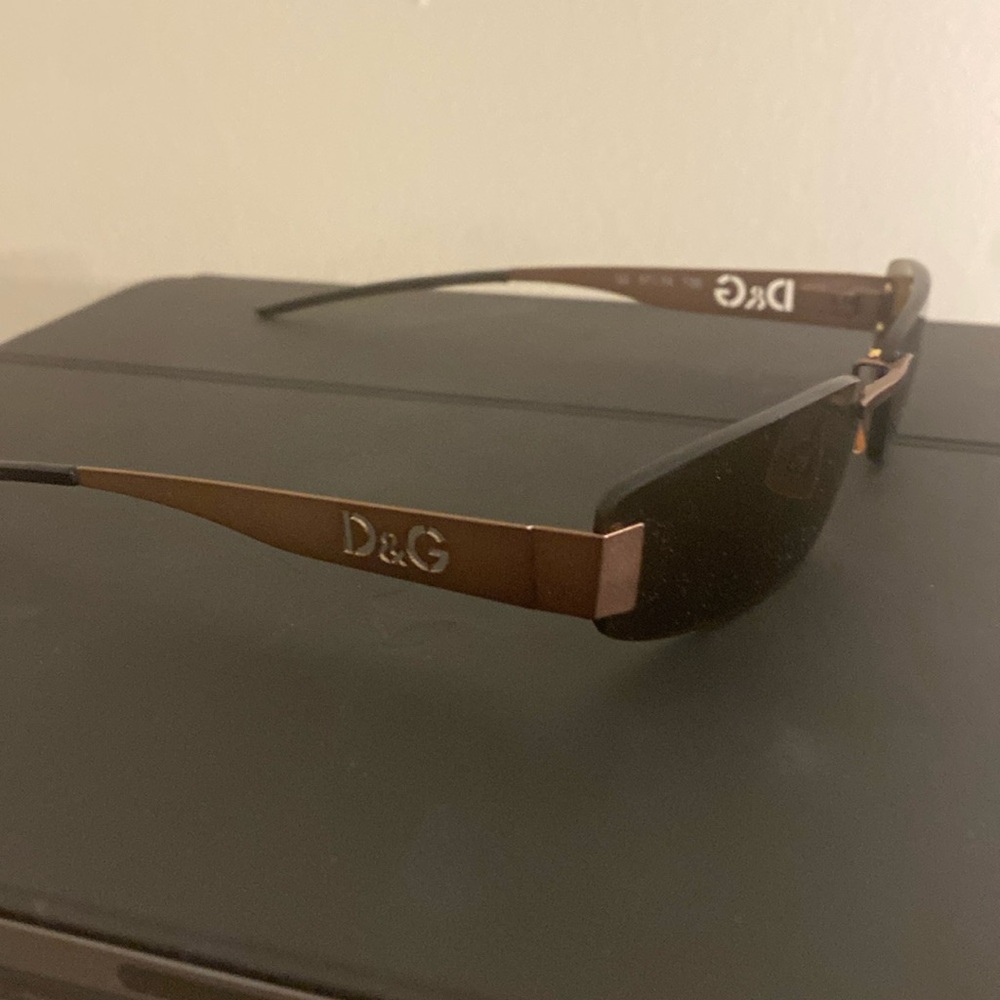 90’s sunglasses matrix vintage with original case, sides have letters D and G